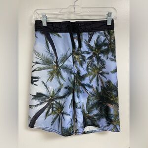 Boys Old Navy swim trunks Size Lg